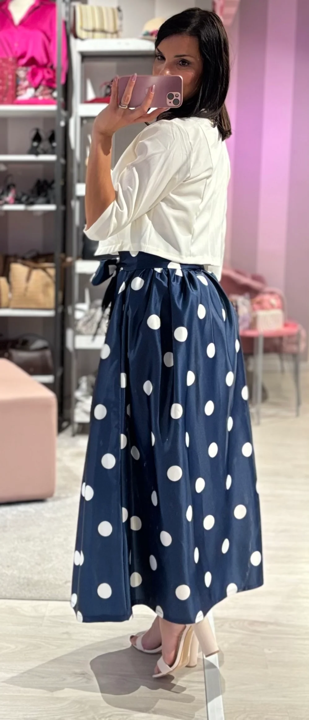 Gonna Pois - Image 15