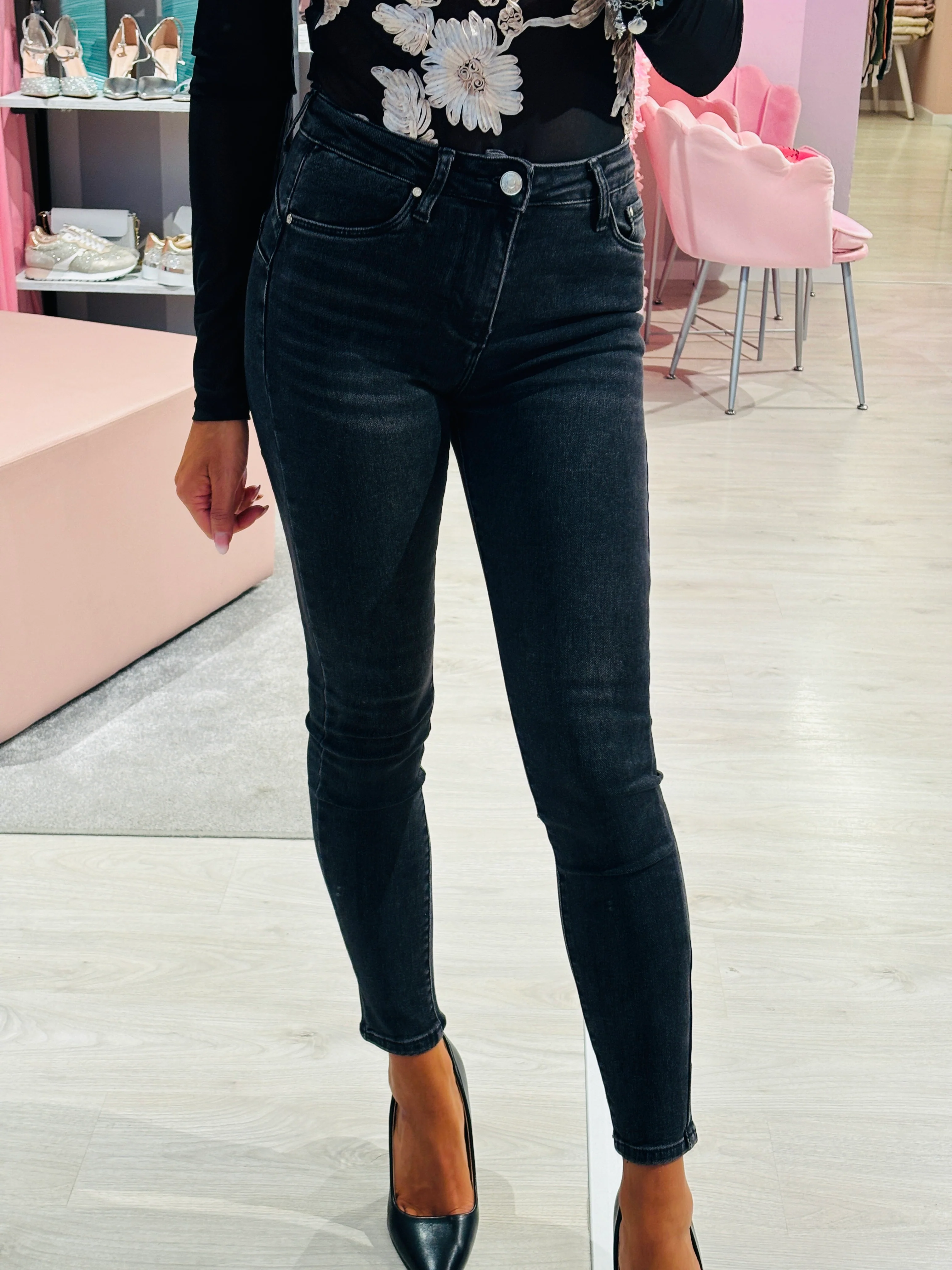 Jeans Push-Up -5Kg - Image 11