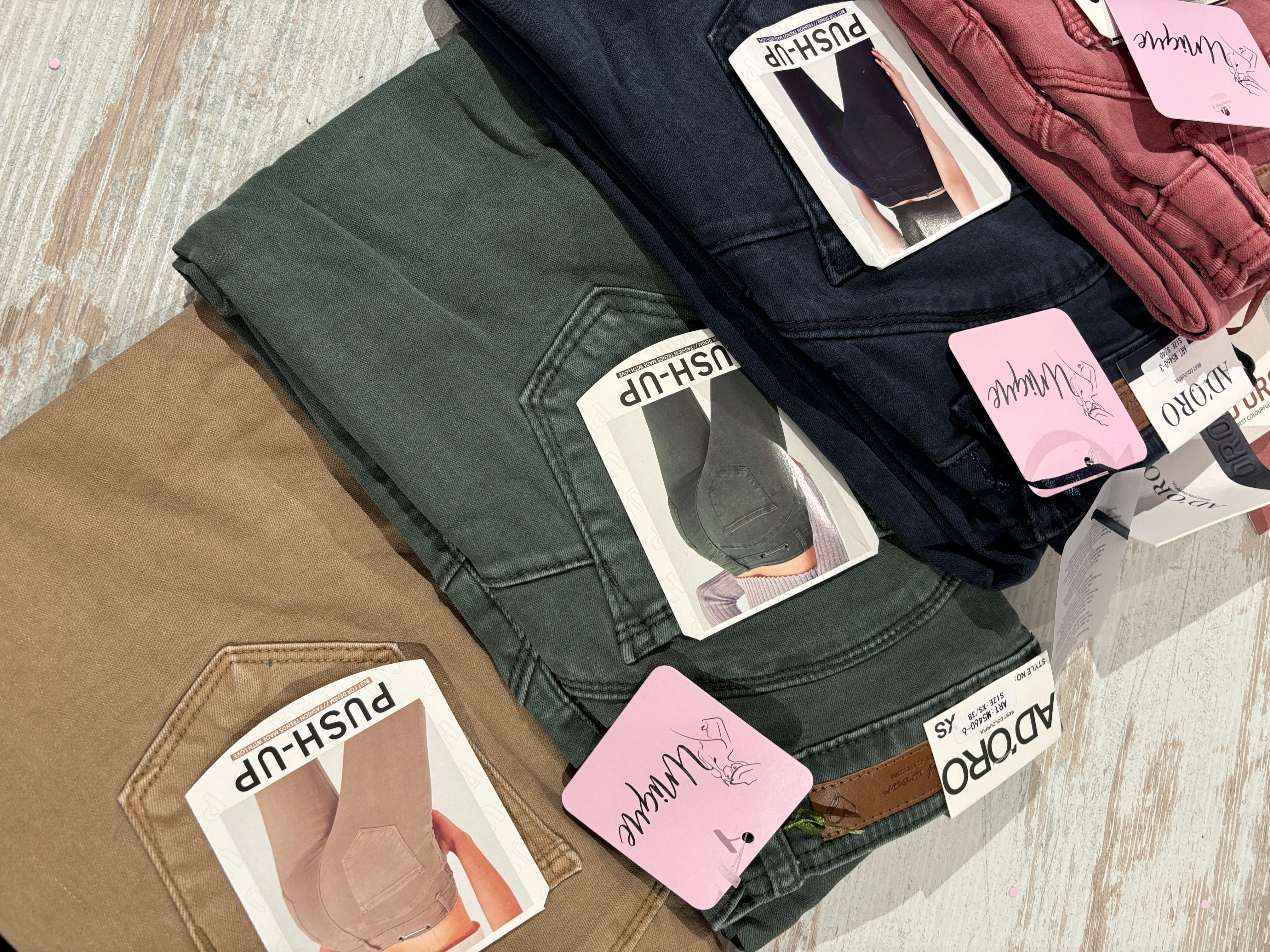 Pantalone Push-up - Image 5